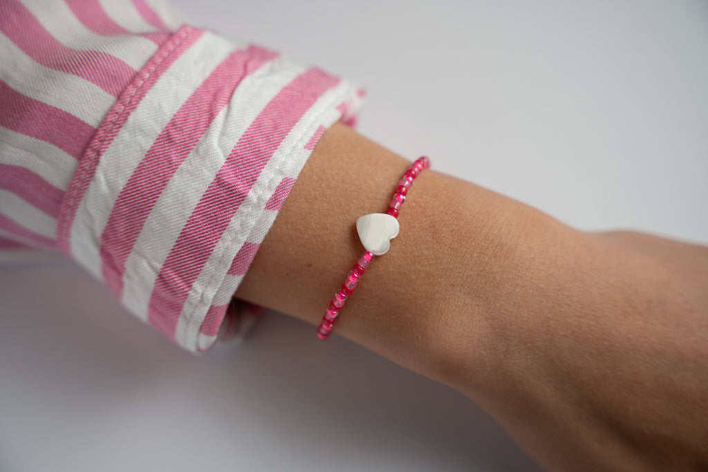 Shell Heart in Pretty and Pink Mini Candi Beads