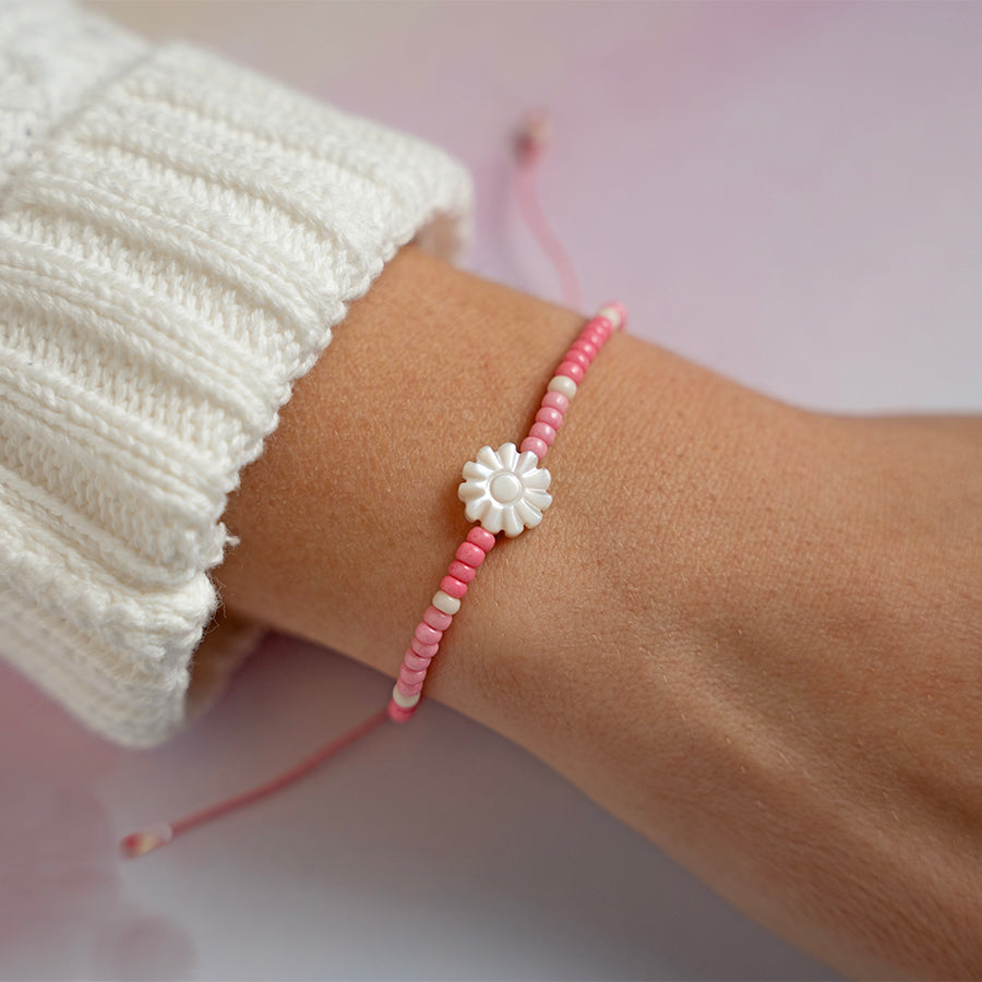 Shell Flower in Shades of Pink Beaded String