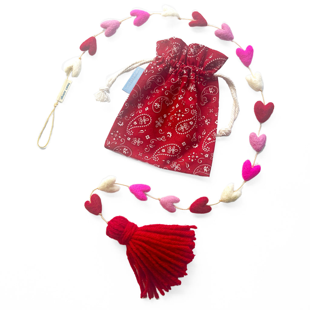 Sweet Hearts Heart String