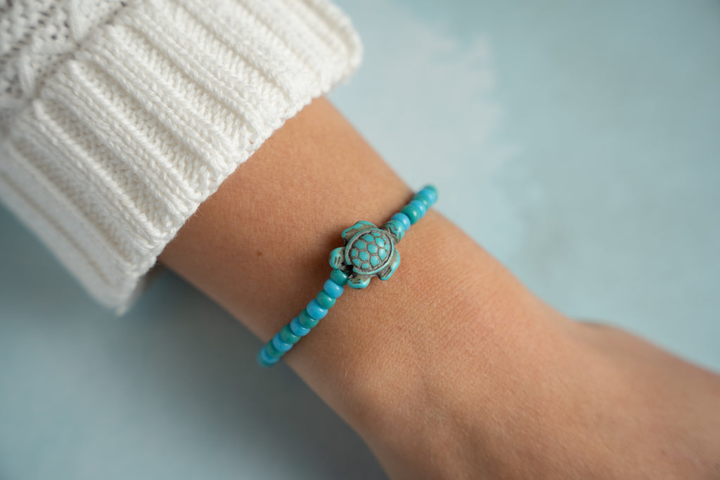 Sea Turtle in Turquoise Candi Beads