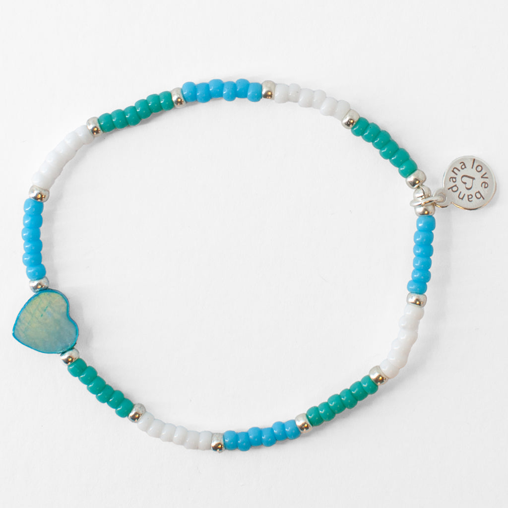 Shell Heart in Turquoise and White Mini Candi Beads