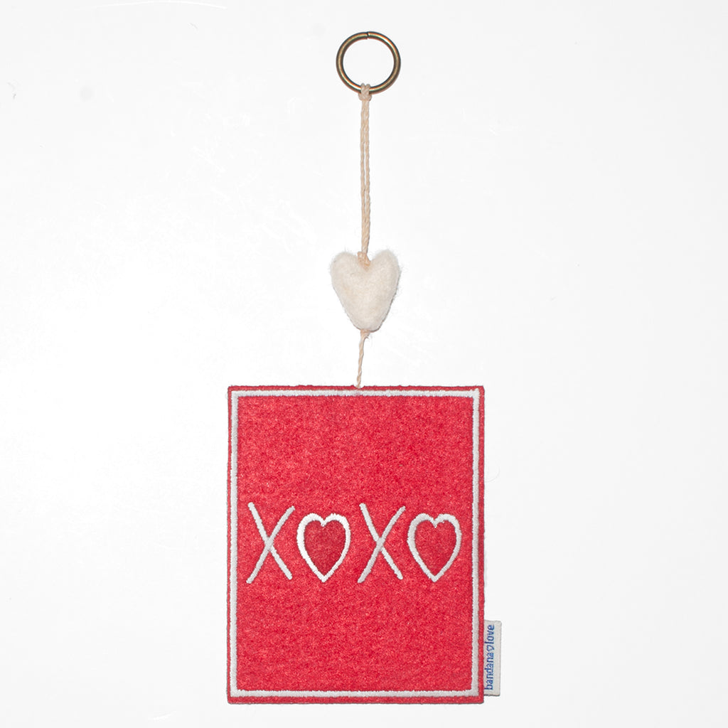 XOXO Mini Heart String