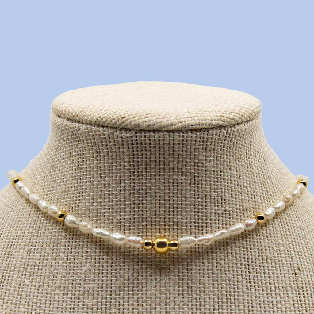 Pearls and Gold Necklace